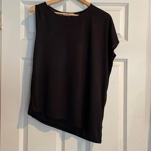 NWT unique Halston Heritage asymmetrical black T-shirt size M